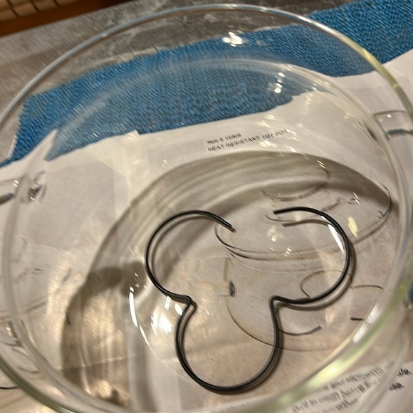 NEW GLASS HEAT RESISTANT 1 QUART POT ! - Picture 5 of 8